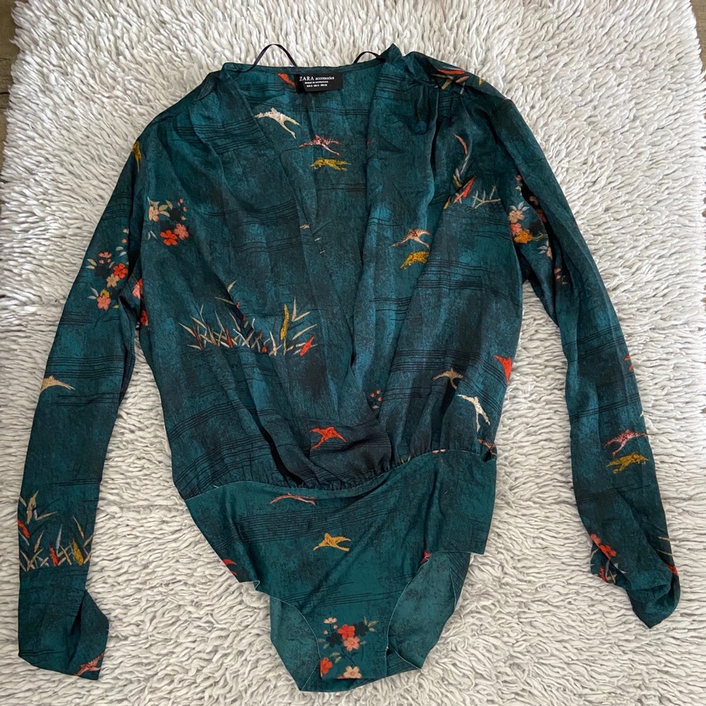 Zara green body suit Size Small